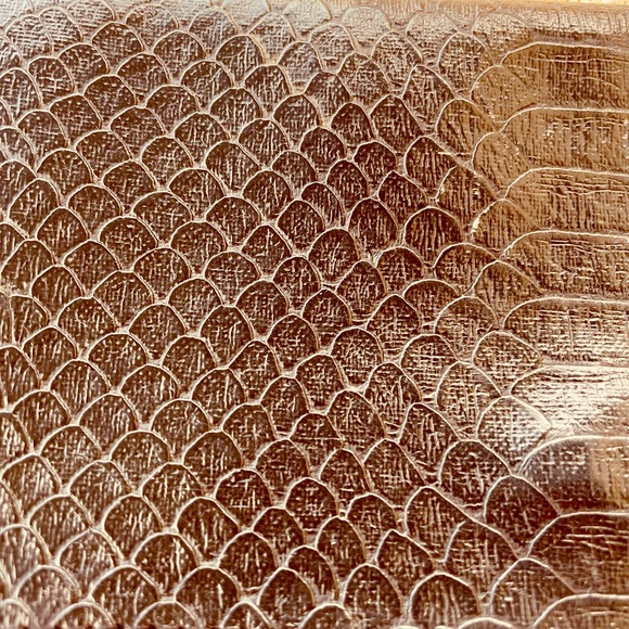 🌸3 for $30 H&M clutch black size small - Picture 5 of 9